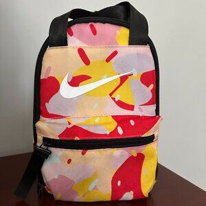 Nike lunch box